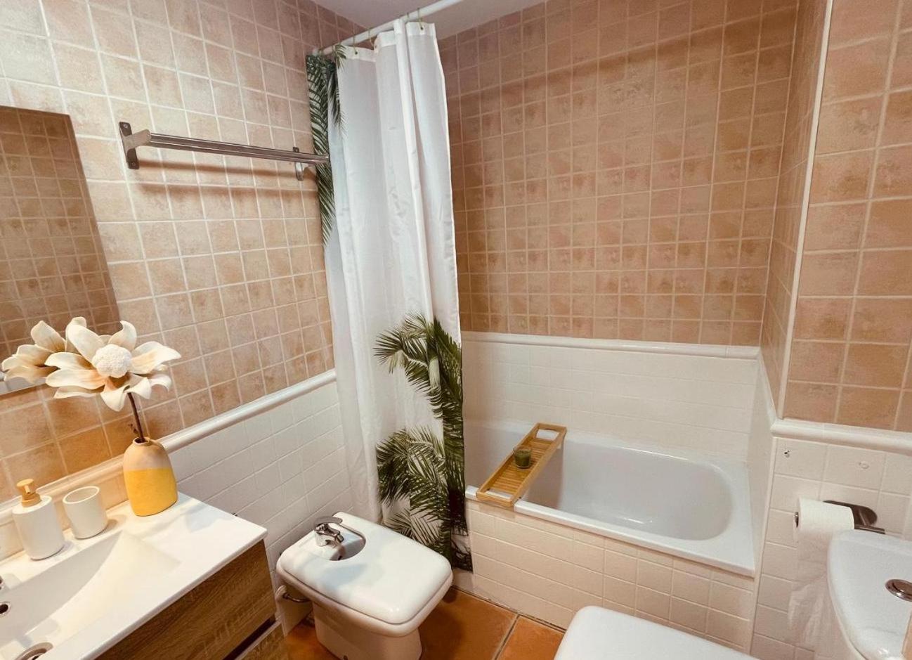 Beautiful Torrox Costa Apartment מראה חיצוני תמונה